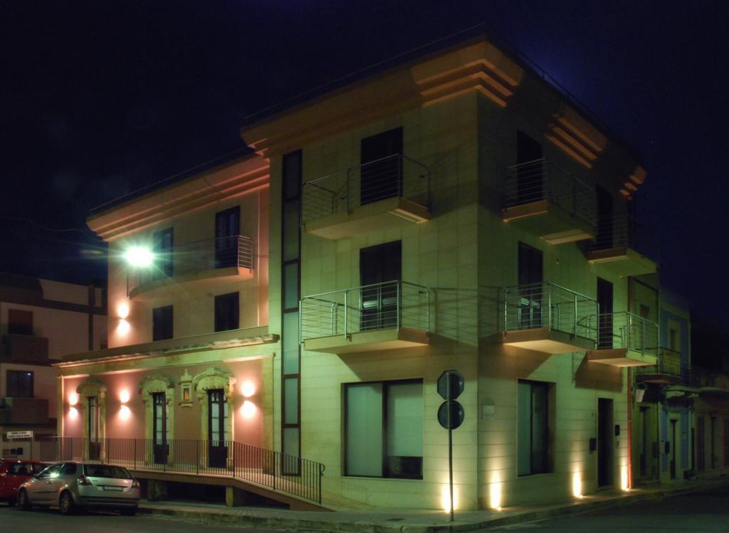 B&B Sikelia Ispica Buitenkant foto